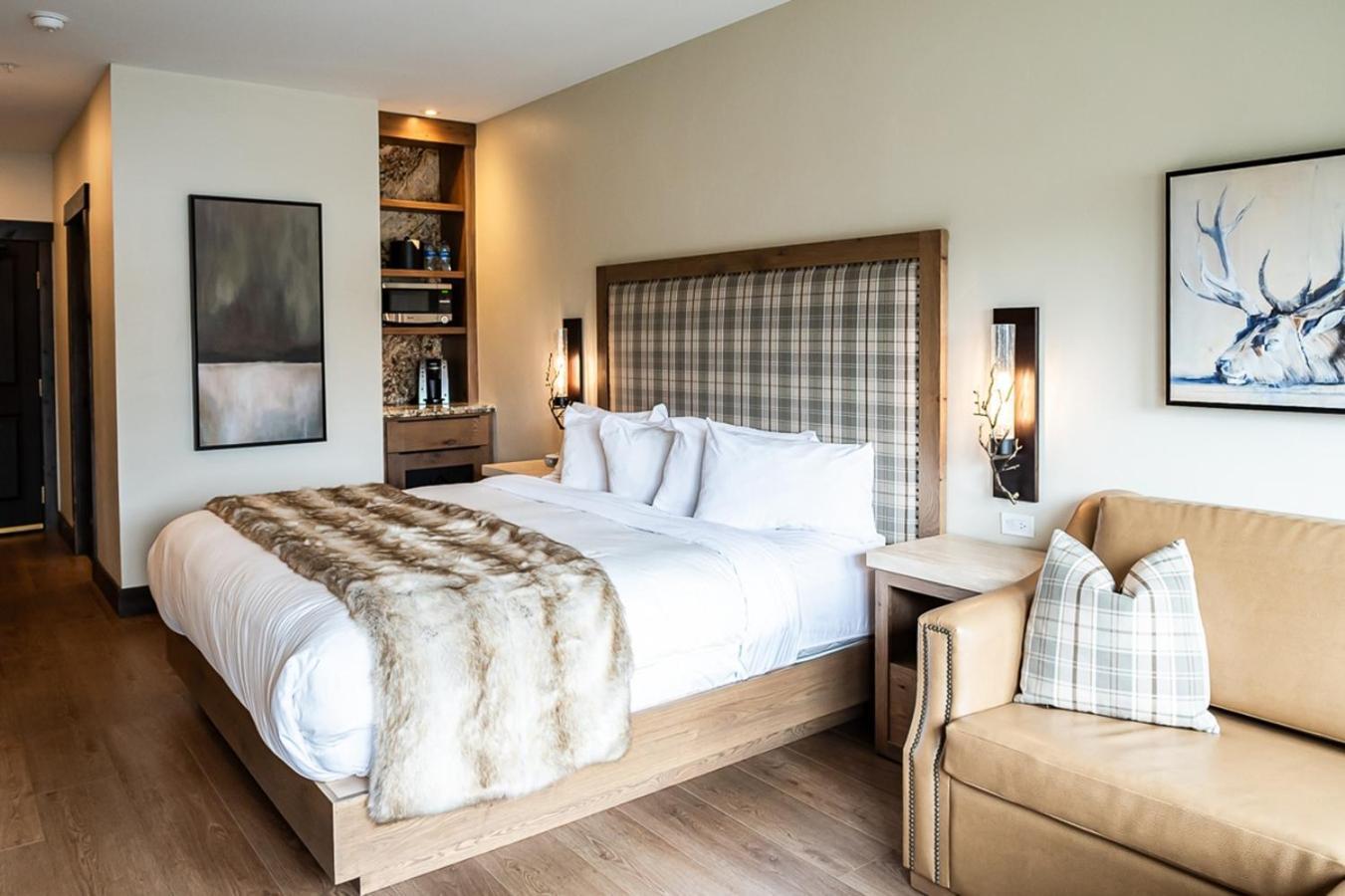 The Hotel Estes Park